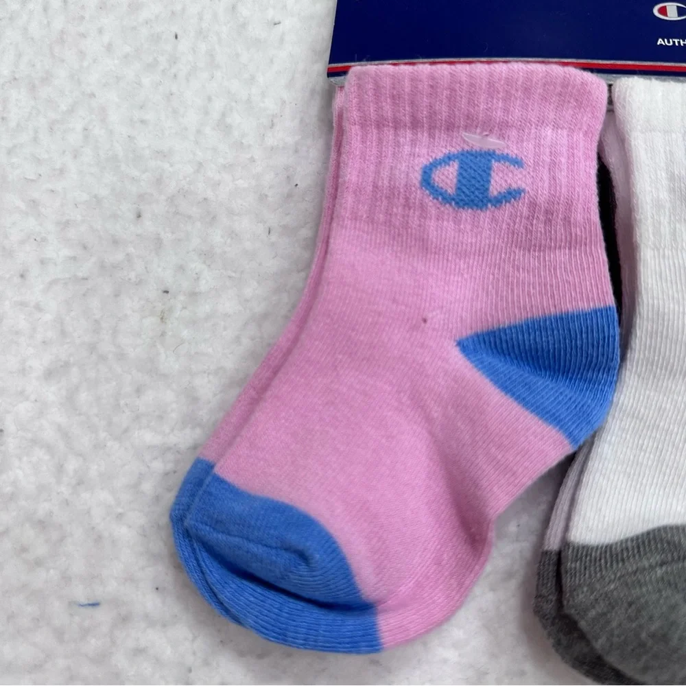 Girl’s Champion Socks